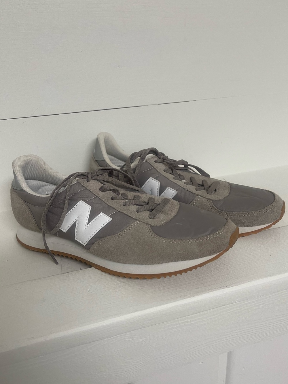 New Balance 220 “Grey Gum” women’s sneakers